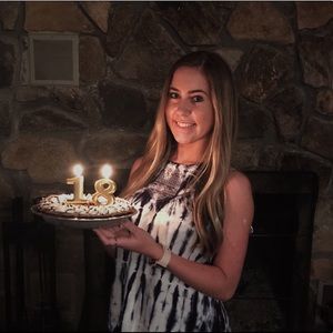 Meet your Posher, Madison